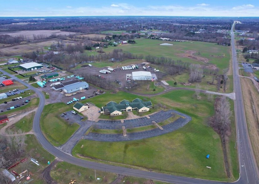 More Photos Of 10650 S Bennett Dr, Morrice Medical For Lease