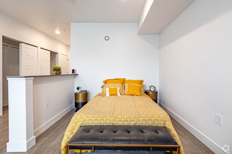 More Photos Of 1925 W North Temple, Salt Lake City Apartments For Lease