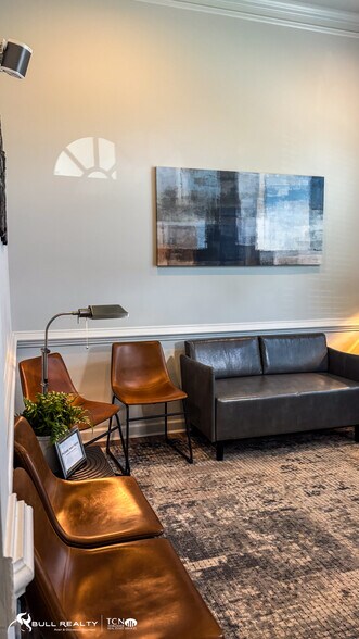 More Photos Of 4411 Suwanee Dam Rd, Suwanee Office For Sale