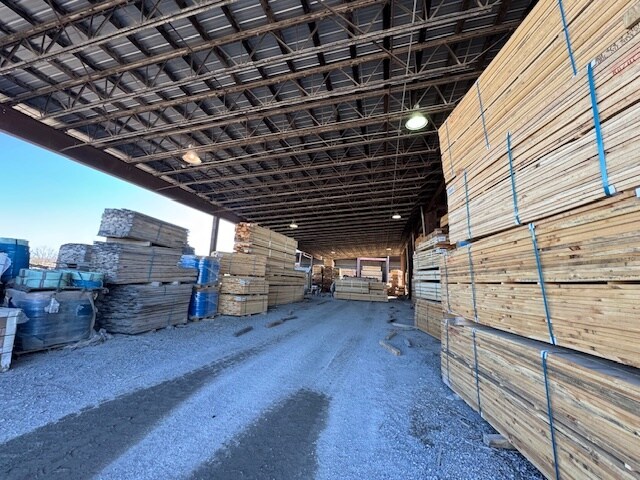 More Photos Of 272 Mule Academy Rd, Fishersville Flex For Sale