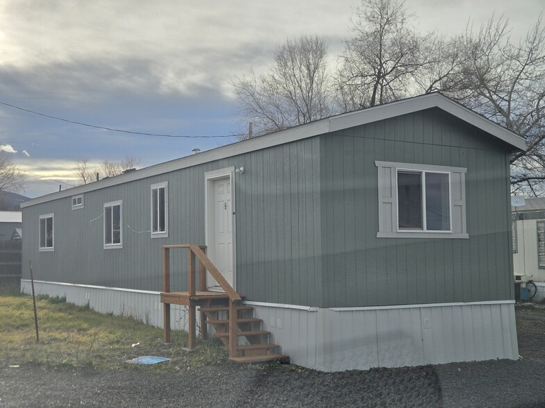 More Photos Of 810 N D St, Grangeville Multifamily For Sale