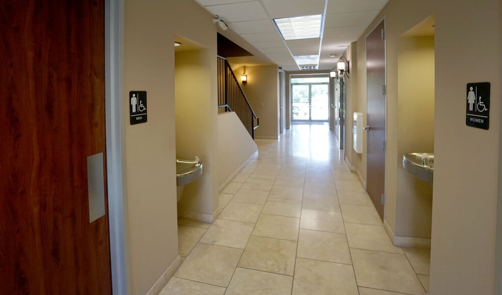 More Photos Of 7701 San Felipe Blvd, Austin Office For Sale