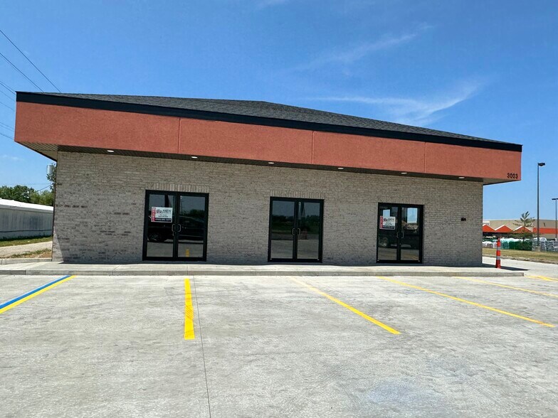 More Photos Of 3003 N Baltimore St, Kirksville Office For Lease