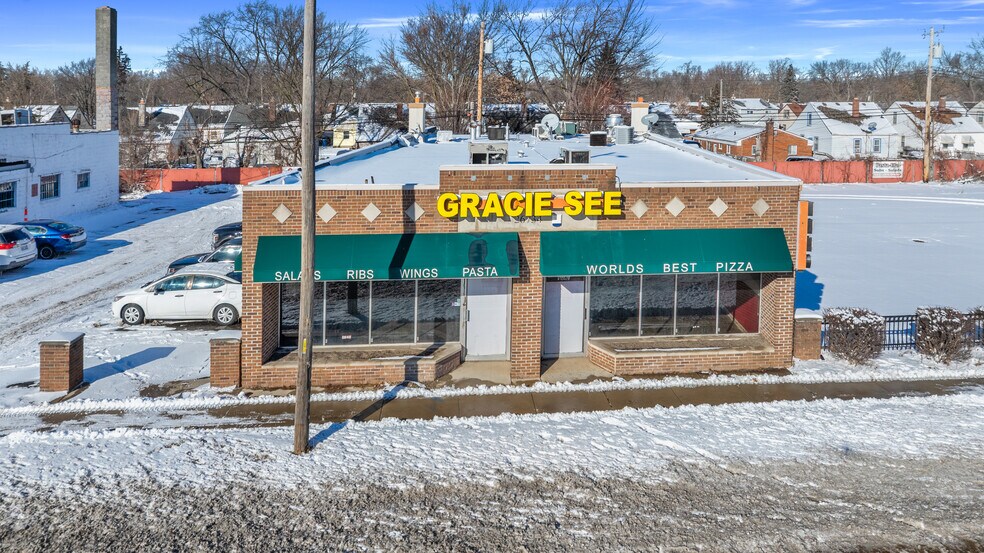 More Photos Of 26734 Michigan Ave, Inkster Freestanding For Sale