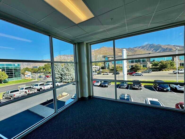 More Photos Of 4605 Harrison Blvd, Ogden Office For Sale