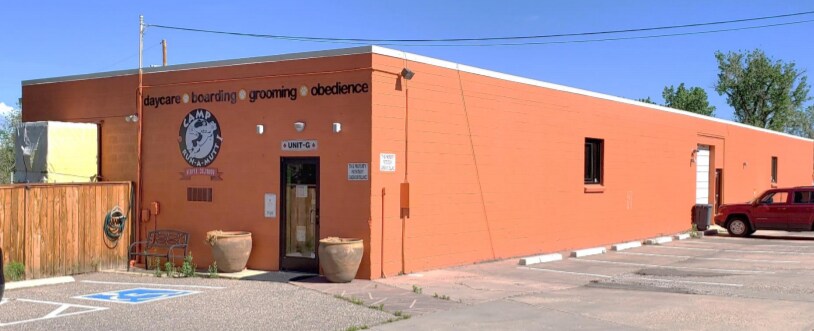 More Photos Of 2555 S Santa Fe Dr, Denver Light Distribution For Lease