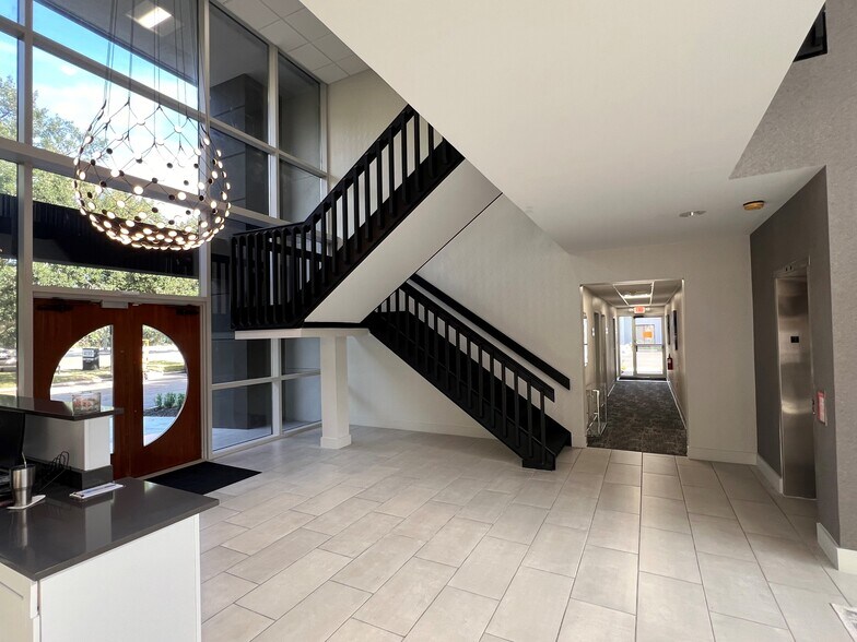 More Photos Of 4110 Southpoint Blvd, Jacksonville Coworking Space