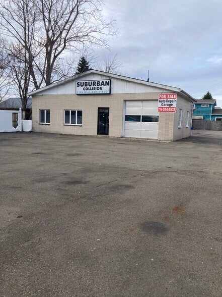 More Photos Of 2288 William St, Cheektowaga Service For Sale