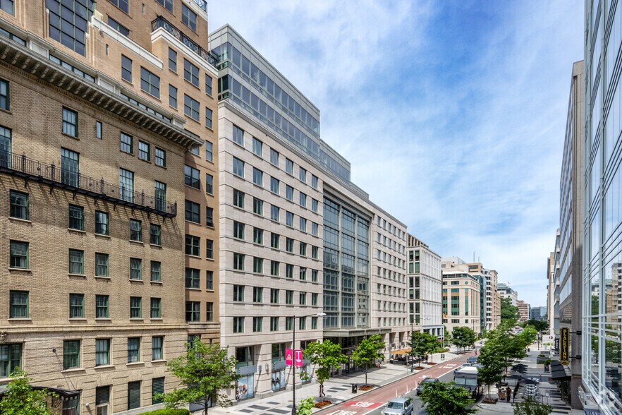 More Photos Of 1625 Eye St NW, Washington Office For Lease