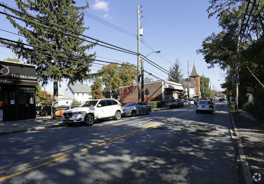 More Photos Of 4089 Victory Blvd, Staten Island Storefront Retail Office For Lease