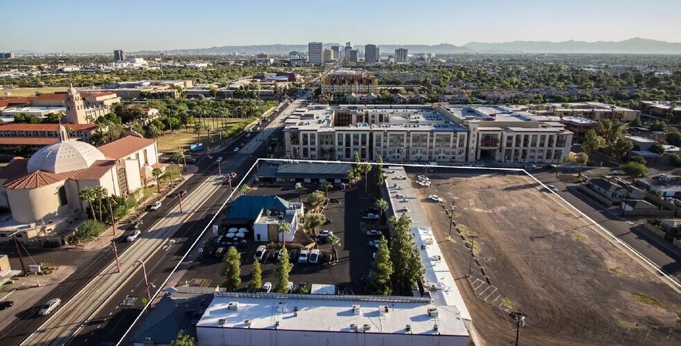Primary Photo Of 4700 N Central Ave, Phoenix Storefront Retail Office For Lease