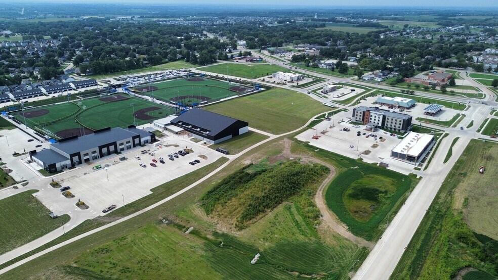 More Photos Of Chatam Ave, Norwalk Land For Sale