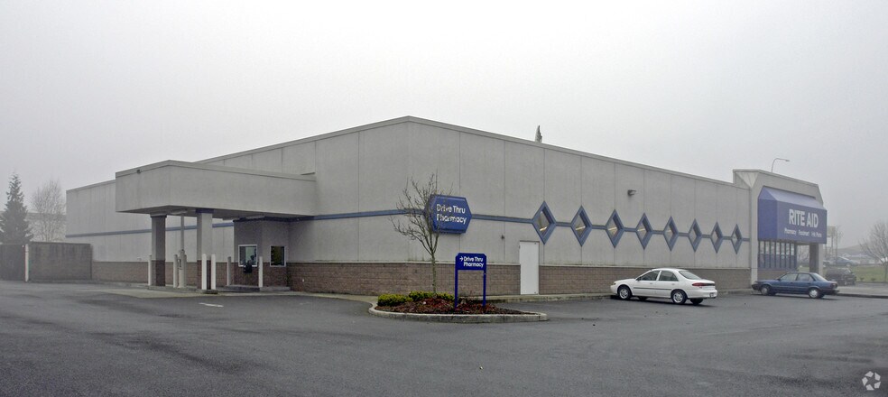 More Photos Of 12811 Meridian E, Puyallup Drugstore For Sale