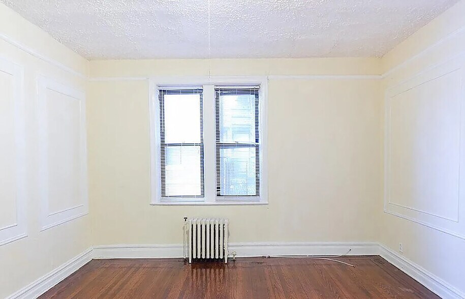 More Photos Of 1116-1120 Anna St, Elizabeth Apartments For Sale