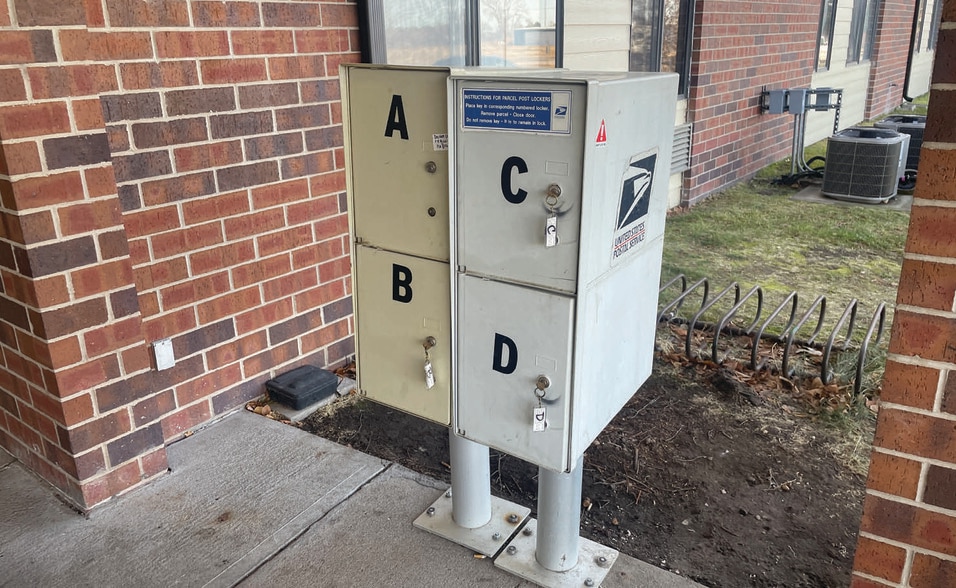 More Photos Of 439 W 25th St, Alliance Apartments For Sale