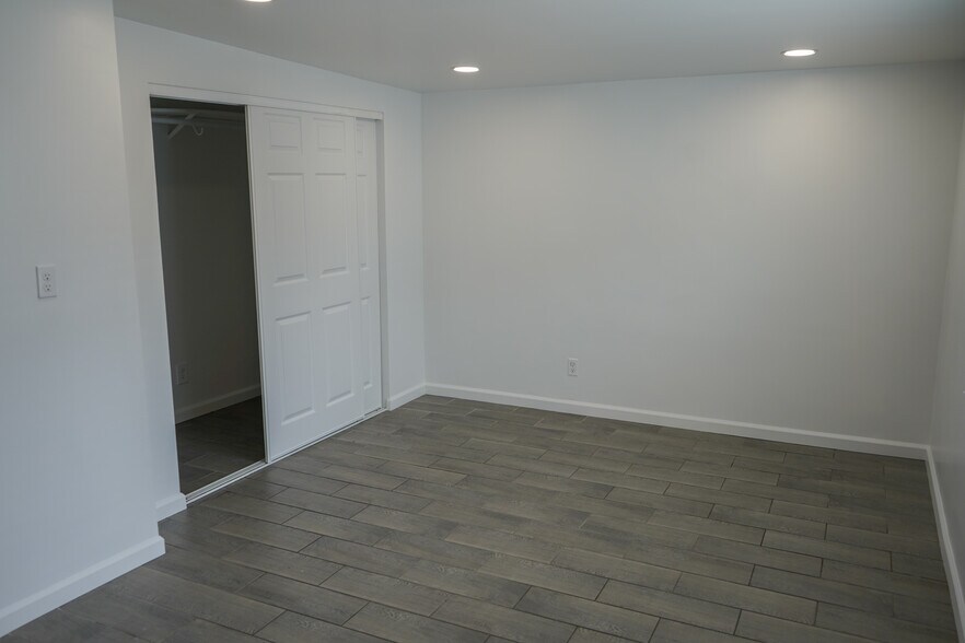 More Photos Of 1235 Clavel Ave, Ventura Apartments For Sale