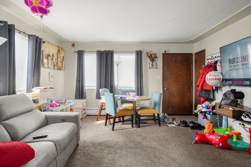 More Photos Of 1600-1604 Garland St, Lakewood Apartments For Sale