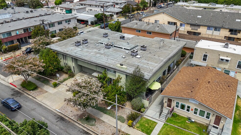 More Photos Of 500 S Inglewood Ave, Inglewood Apartments For Sale