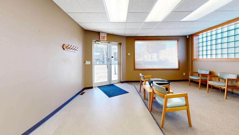 More Photos Of 703 Prentice St, Granite Falls Medical For Lease