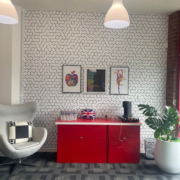 More Photos Of 12-20 N San Mateo Dr, San Mateo Medical For Lease