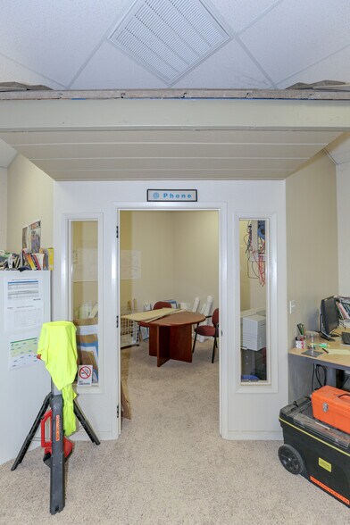 More Photos Of 128 Heron Way, Merced Light Manufacturing For Lease