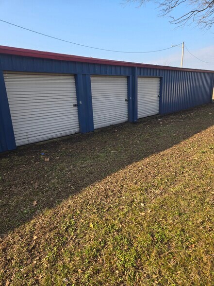 More Photos Of 432 1st, Hayti Self Storage For Sale
