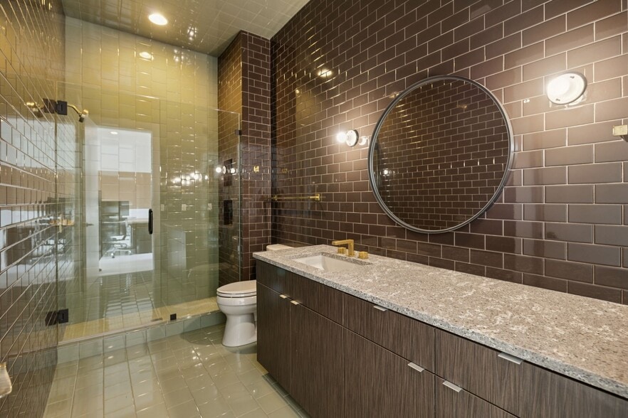 More Photos Of 2517 White Ave, Nashville Office Residential For Sale