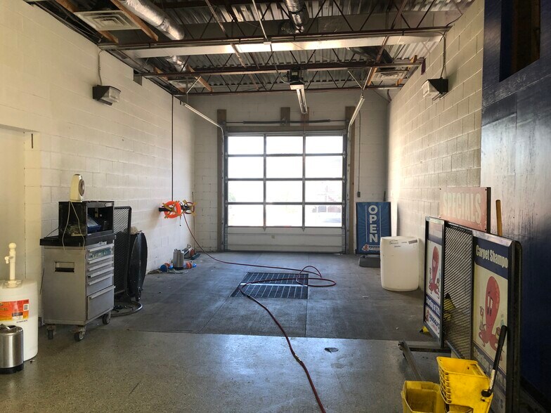 More Photos Of 2415 Maple Ave, Zanesville Carwash For Sale