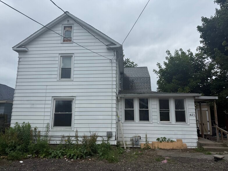 More Photos Of 412 Adams Ave, Endicott Apartments For Sale