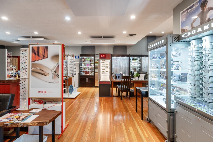 More Photos Of 15259 SE 82nd Dr, Clackamas Medical For Sale