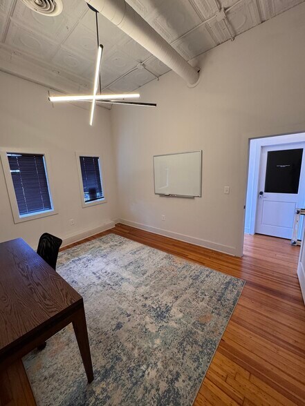 More Photos Of 620 Rutherford St, Greenville Loft Creative Space For Lease
