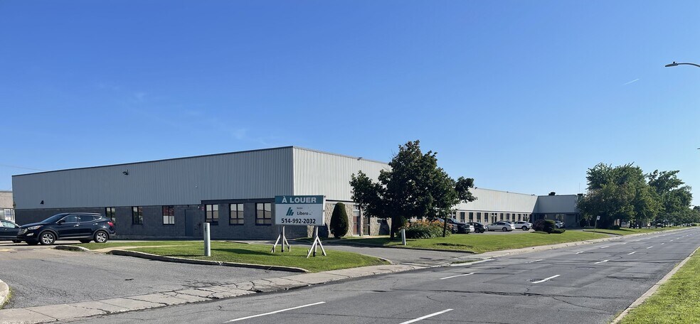 Primary Photo Of 121-135 Boul Brunswick, Pointe-claire Warehouse For Lease