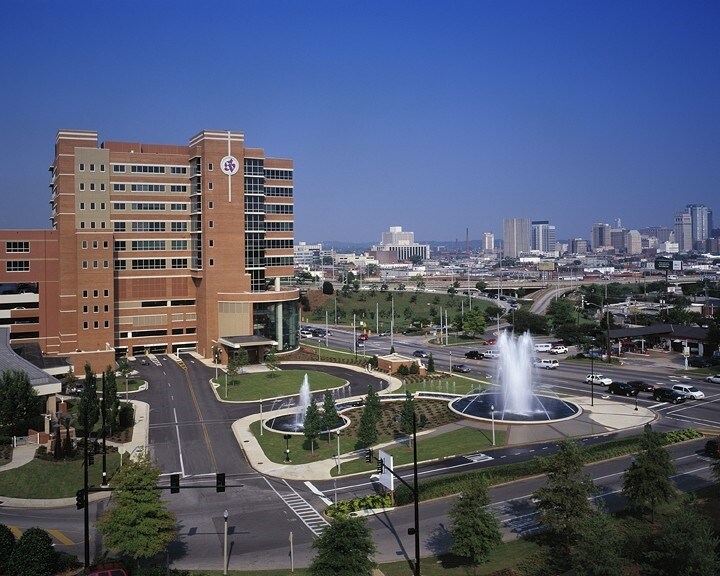 More Photos Of 800 Saint Vincents Dr, Birmingham Medical For Lease