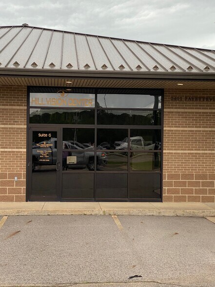 More Photos Of 2411 Fayetteville Rd, Van Buren Office For Lease