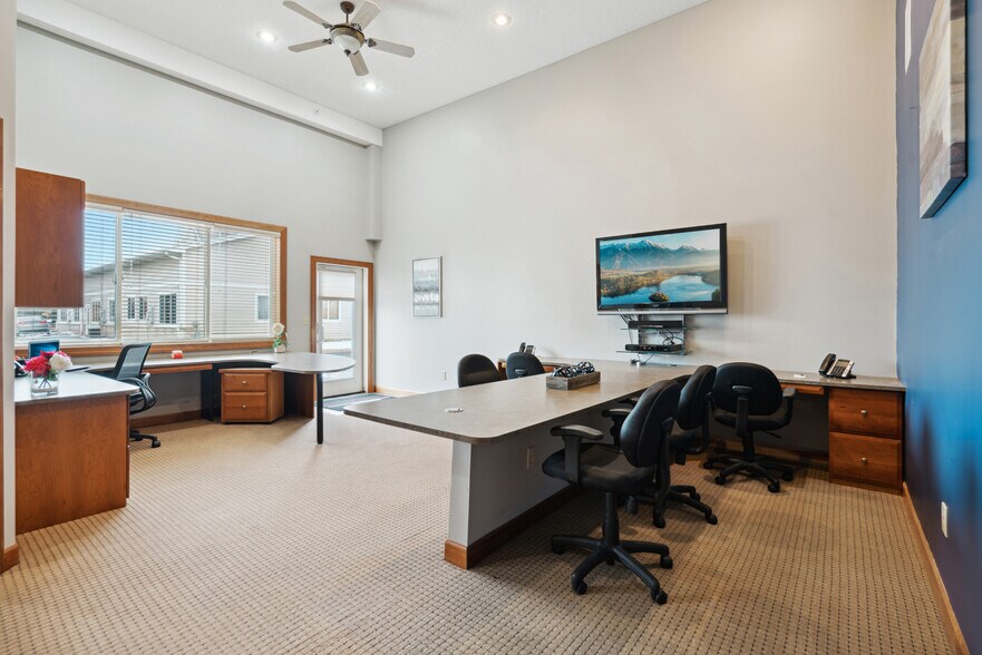 More Photos Of 11210-11214 86th Ave N, Maple Grove Office For Sale