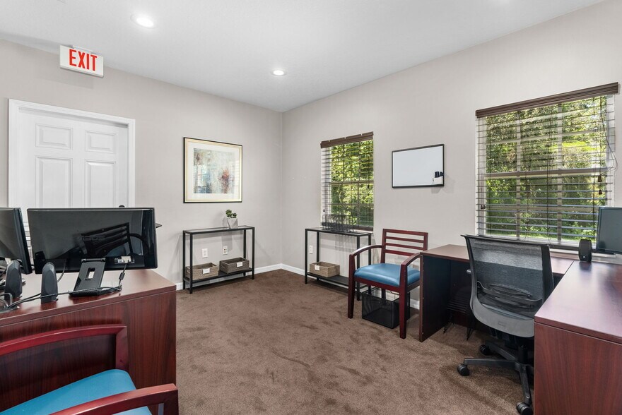 More Photos Of 8471-8473 W Linebaugh Ave, Tampa Coworking Space