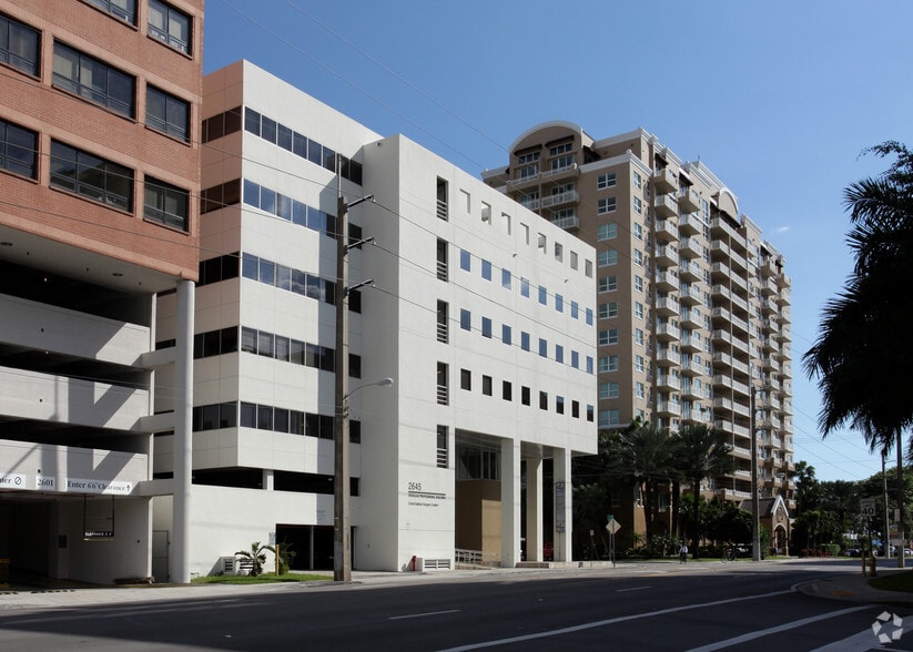 More Photos Of 2645 SW 37th Ave, Miami Medical For Lease