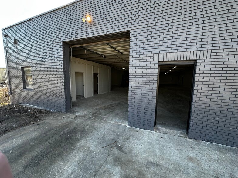 Primary Photo Of 2 Alva St, Greenville Warehouse For Lease