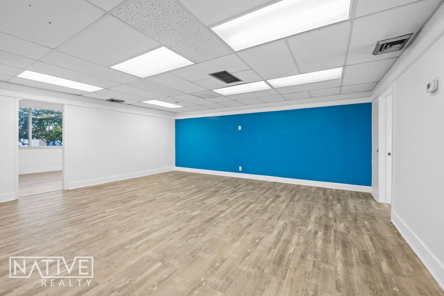 More Photos Of 2132-2200 E Oakland Park Blvd, Fort Lauderdale Office For Lease