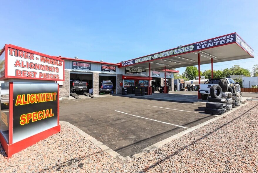 Primary Photo Of 2301 El Camino Ave, Sacramento Auto Repair For Sale