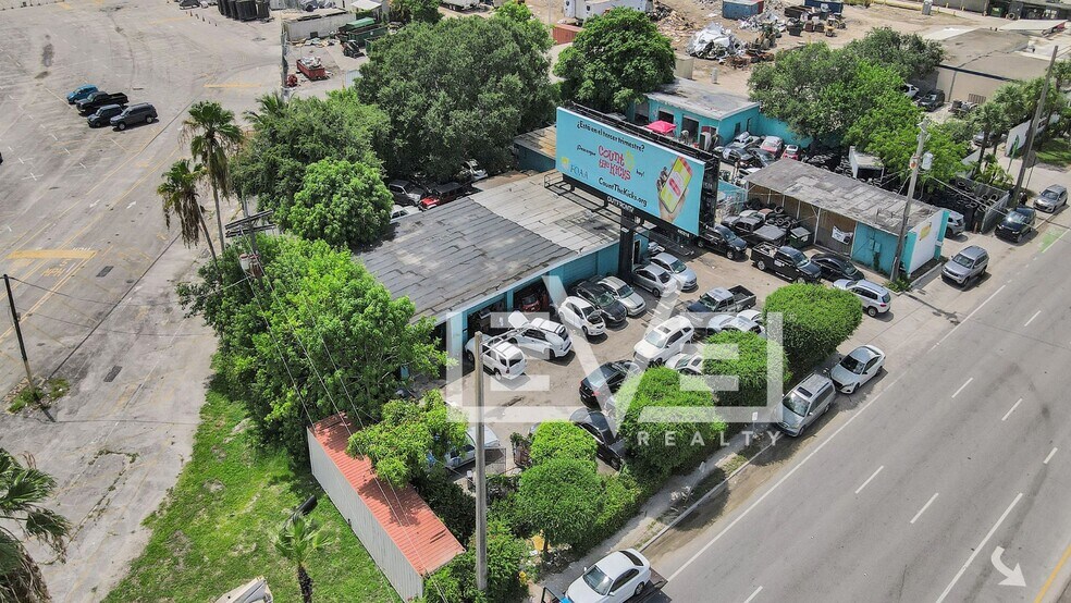 Primary Photo Of 1125 NW 31st Ave, Fort Lauderdale Auto Repair For Sale