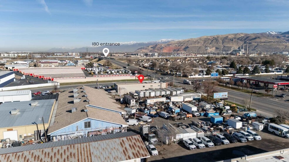 More Photos Of 424 S Redwood Rd, Salt Lake City General Retail For Sale