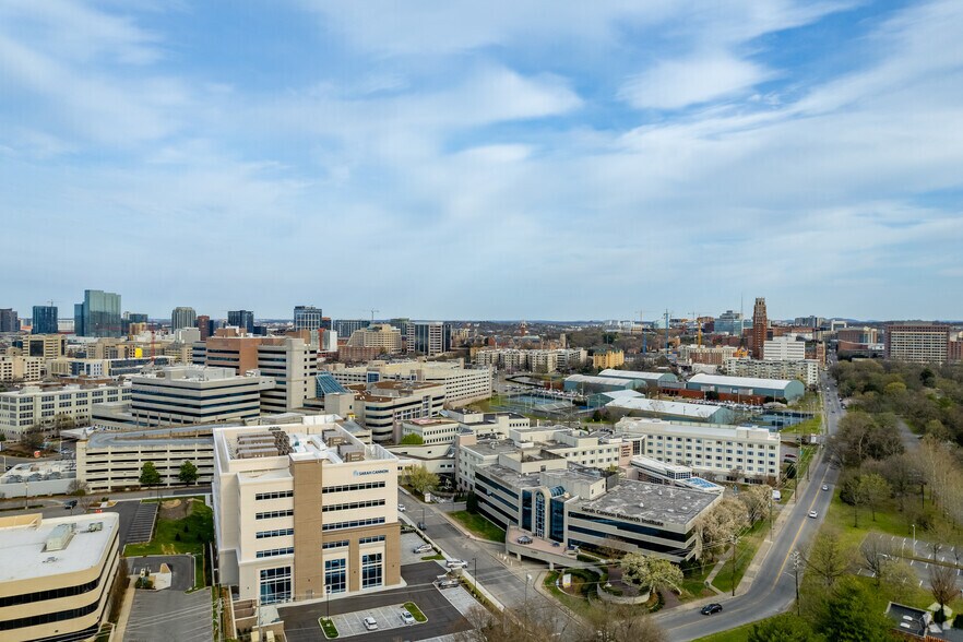 More Photos Of 250 25th Ave N, Nashville Medical For Lease