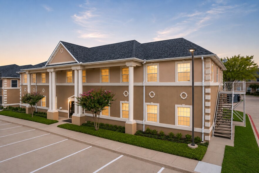More Photos Of 305 S Jupiter Rd, Allen Office For Lease