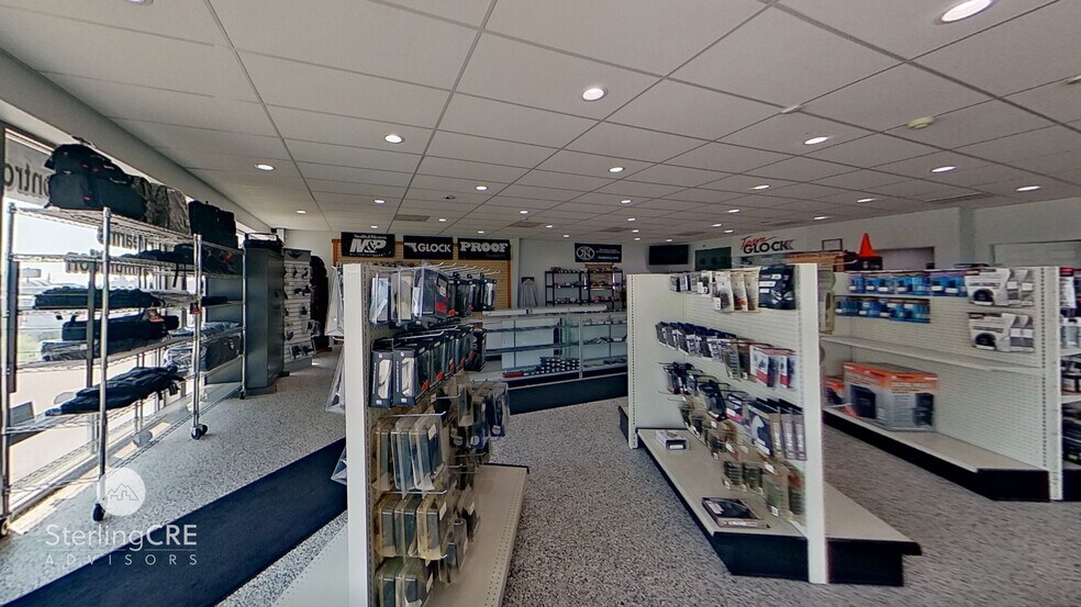 More Photos Of 32 Western Village Ln, Columbia Falls Auto Dealership For Sale