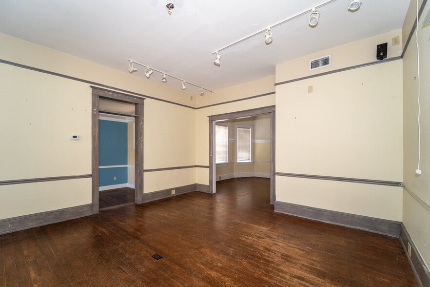 More Photos Of 60 San Marco Ave, Saint Augustine Restaurant For Lease