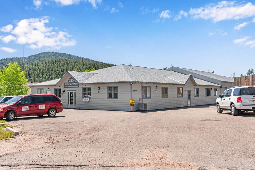 More Photos Of 19336 Goddard Ranch Ct, Morrison Light Manufacturing For Lease