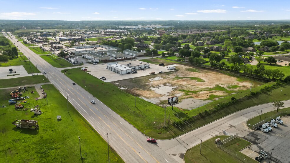 Primary Photo Of W 121st St, Glenpool Land For Sale