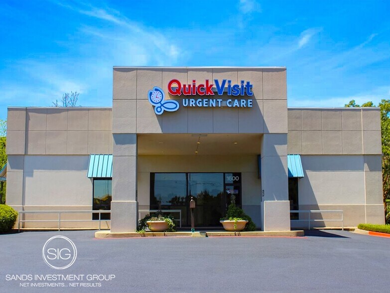 Primary Photo Of 2006 East Main, Madisonville Medical For Lease