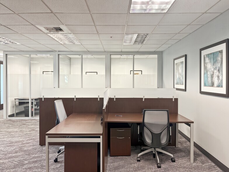 More Photos Of 650 NE Holladay St, Portland Coworking Space